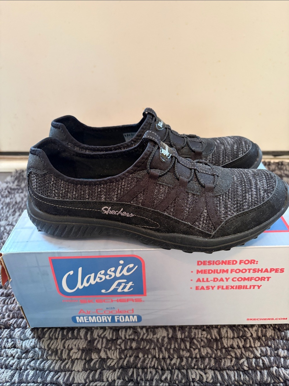 NIB Black Classic Skechers